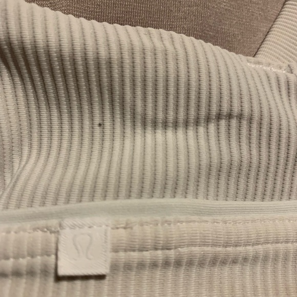 lululemon athletica Ribbed Cream Sports Bra - Picture 3 of 3